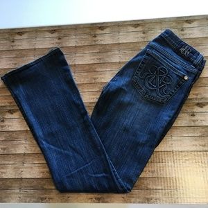 Rock & Republic straight leg blue jeans size 6